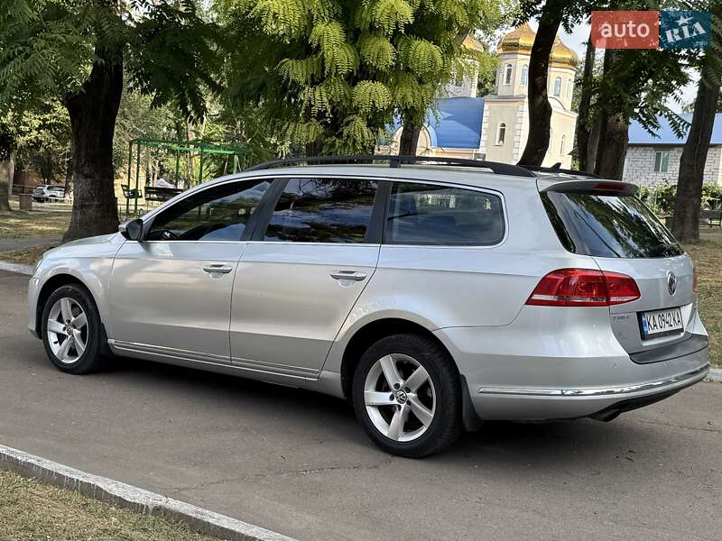 Volkswagen Passat 2011