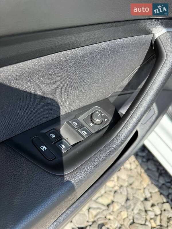 Універсал Volkswagen Passat 2018 в Коломиї