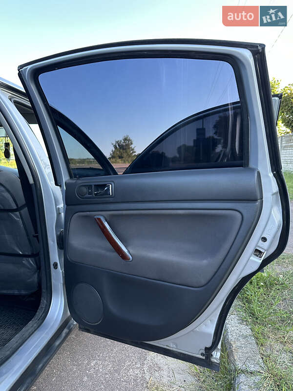 Седан Volkswagen Passat 2005 в Бердичеве