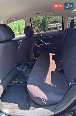 Седан Volkswagen Passat 2001 в 