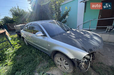 Седан Volkswagen Passat 2003 в Білій Церкві