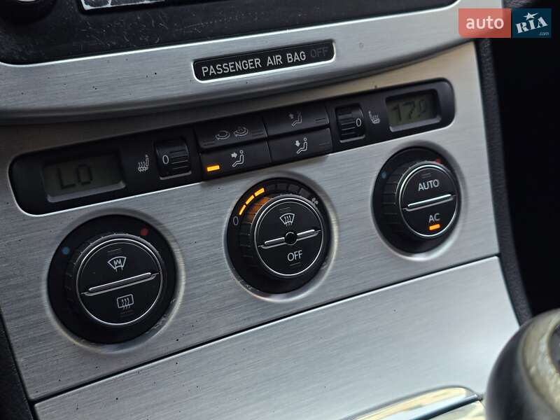 Седан Volkswagen Passat 2008 в Хмельницком