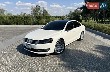 Седан Volkswagen Passat 2014 в Дніпрі