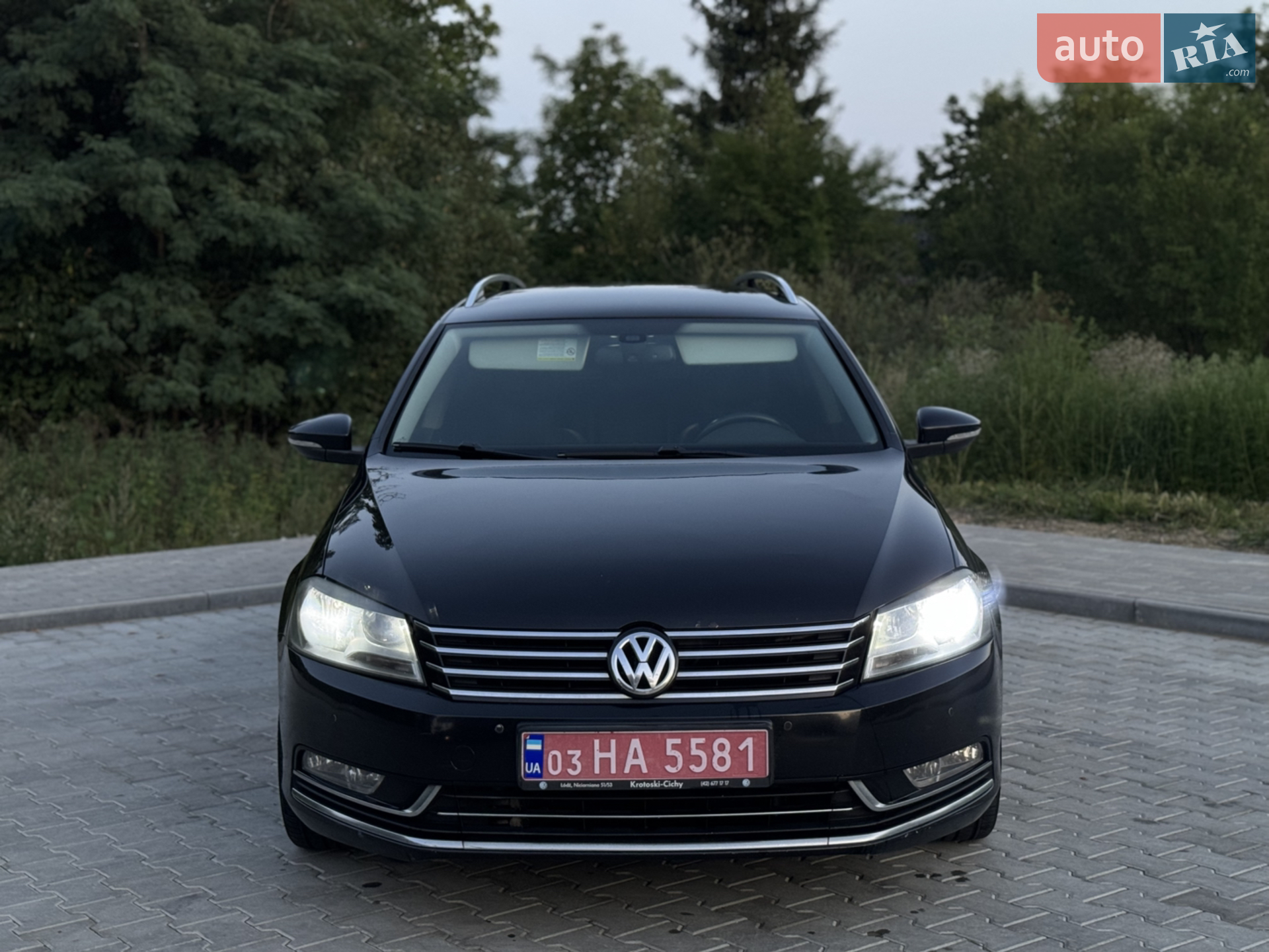 2010 Volkswagen Passat - мініатюра 3