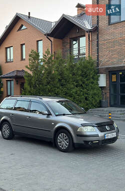 Седан Volkswagen Passat 2003 в Вінниці