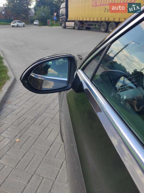 Універсал Volkswagen Passat 2015 в Житомирі