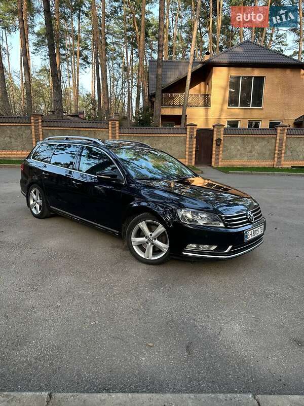 Универсал Volkswagen Passat 2013 в Чернигове