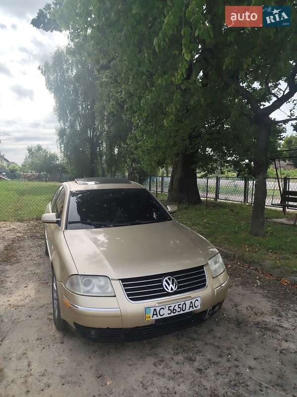 Volkswagen Passat 2004 Volkswagen Passat 2004
