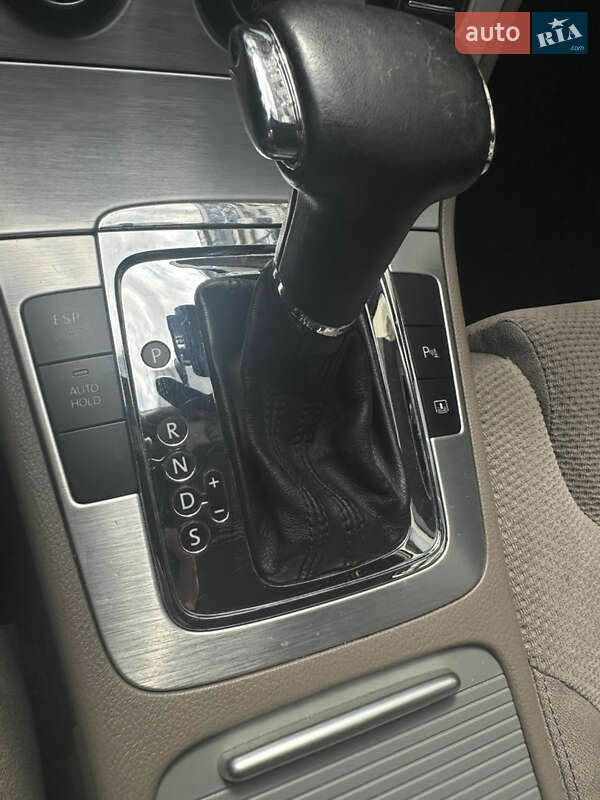 Седан Volkswagen Passat 2007 в Киеве фото 12 Седан Volkswagen Passat 2007 в Киеве