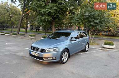Универсал Volkswagen Passat 2012 в Днепре
