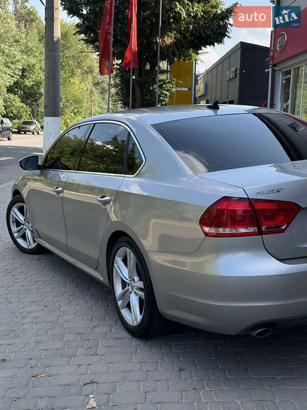 Седан Volkswagen Passat 2011 в Запорожье