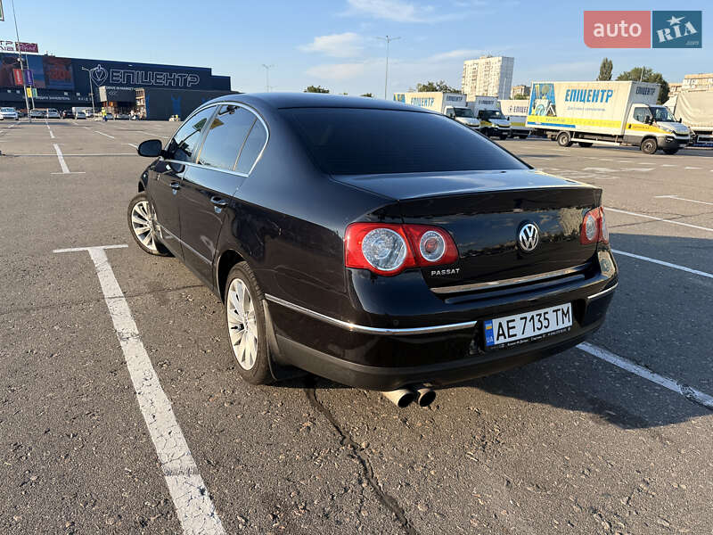 Седан Volkswagen Passat 2008 в Києві