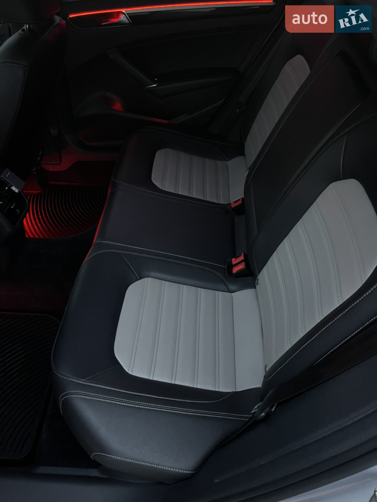 2018 Volkswagen Passat - мініатюра 18