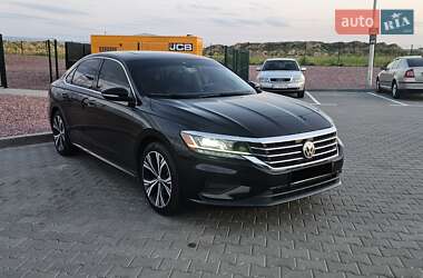 Седан Volkswagen Passat 2021 в Києві