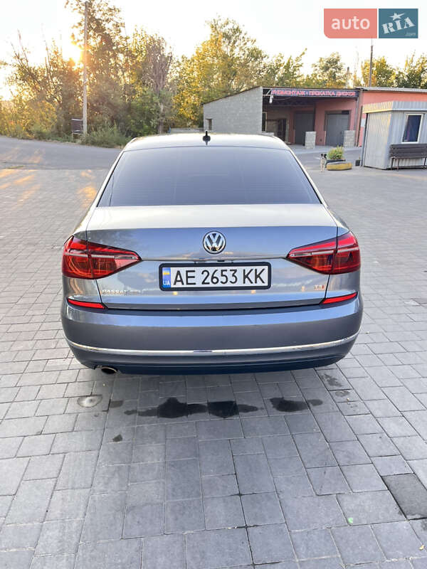 Седан Volkswagen Passat 2018 в Кривому Розі