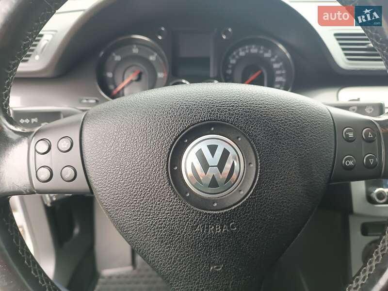 Седан Volkswagen Passat 2006 в Ковелі