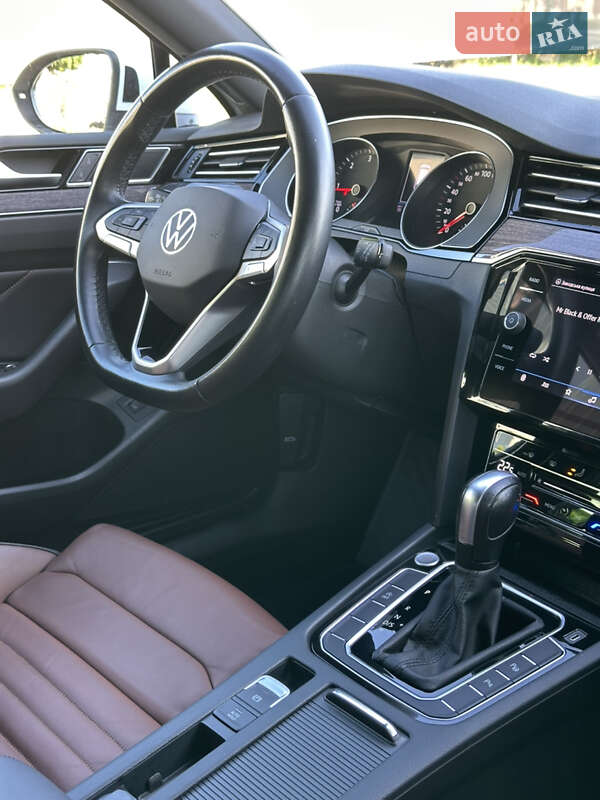 Универсал Volkswagen Passat 2021 в Умани фото 43 Универсал Volkswagen Passat 2021 в Умани
