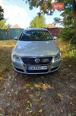 Седан Volkswagen Passat 2006 в Черкассах