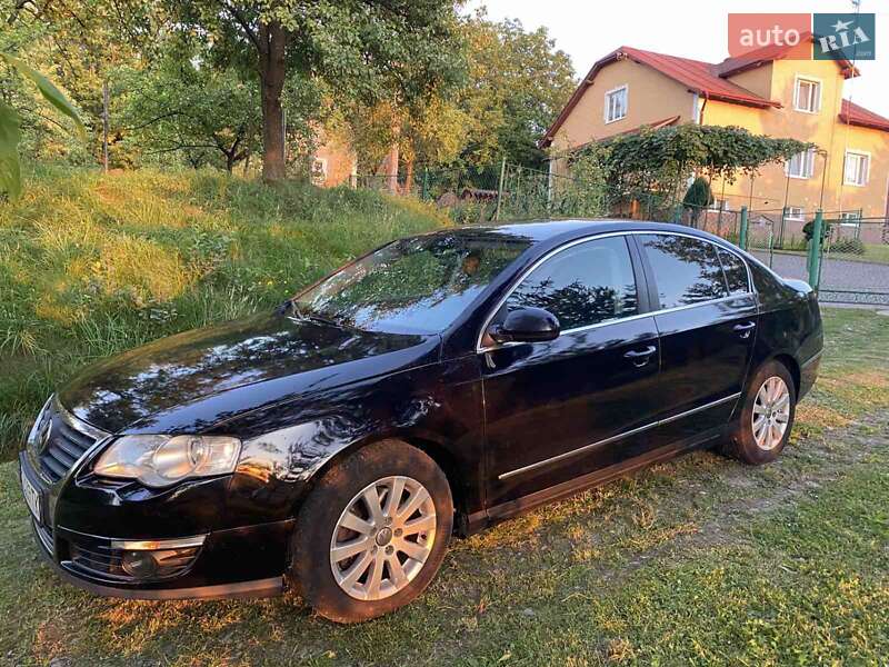 Седан Volkswagen Passat 2008 в Дрогобичі