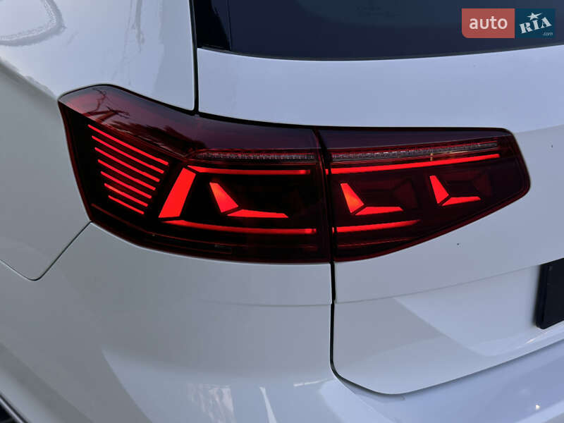 Универсал Volkswagen Passat 2021 в Умани фото 29 Универсал Volkswagen Passat 2021 в Умани