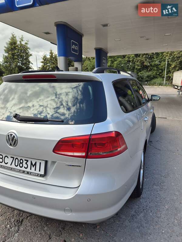 Универсал Volkswagen Passat 2012 в Львове