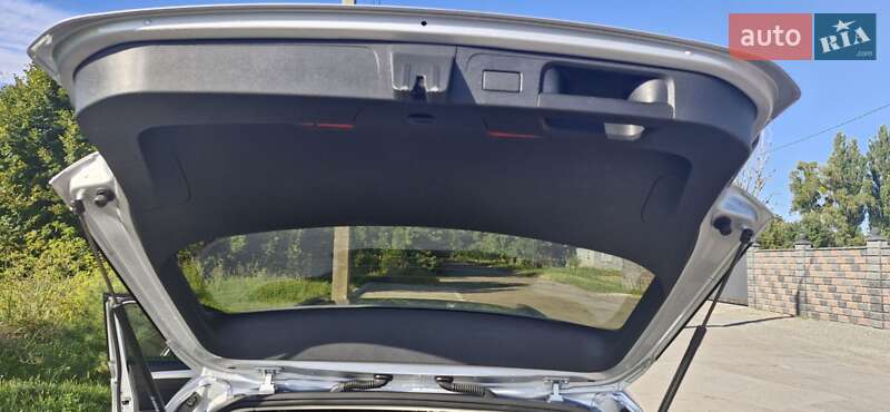 Универсал Volkswagen Passat 2015 в Луцке