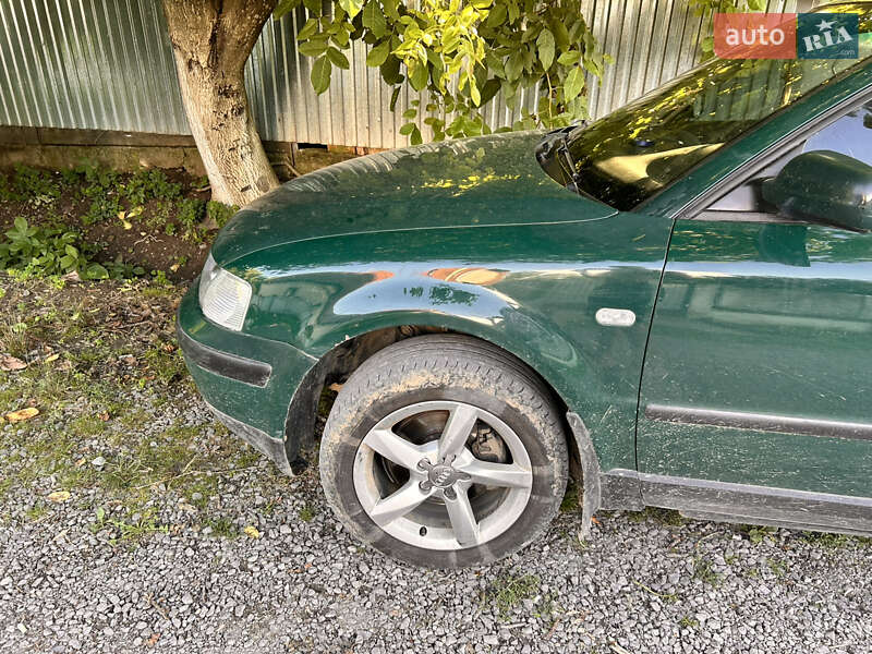 Седан Volkswagen Passat 1997 в Мукачево