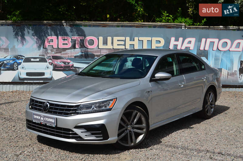 Седан Volkswagen Passat 2018 в Киеве фото 3 Седан Volkswagen Passat 2018 в Киеве