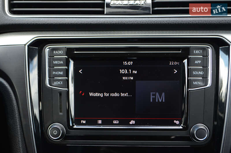 Седан Volkswagen Passat 2018 в Киеве фото 23 Седан Volkswagen Passat 2018 в Киеве