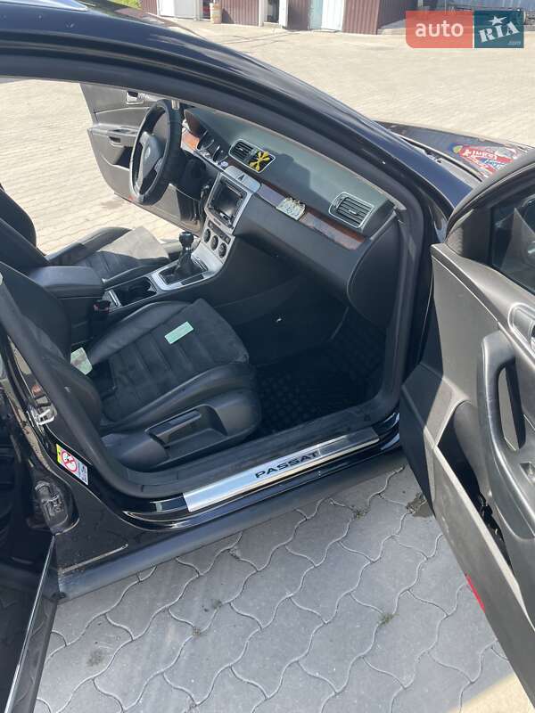 Универсал Volkswagen Passat 2008 в Ярмолинцах