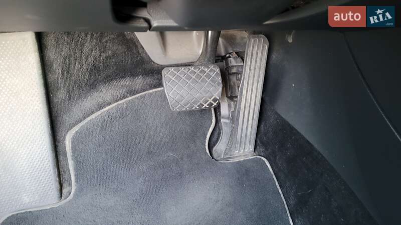 Универсал Volkswagen Passat 2011 в Киеве