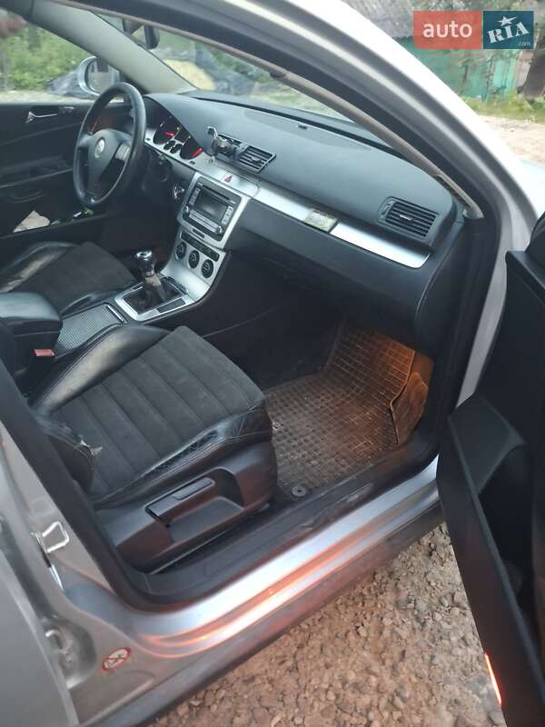 Универсал Volkswagen Passat 2005 в Полянице фото 10 Универсал Volkswagen Passat 2005 в Полянице
