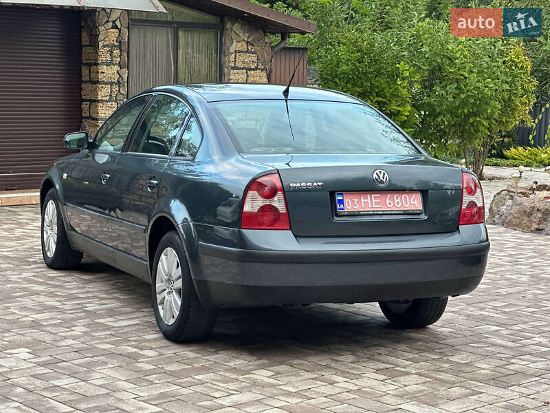 Седан Volkswagen Passat 2001 в Вінниці
