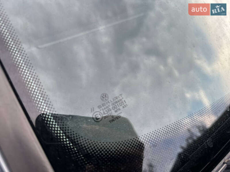 Седан Volkswagen Passat 2001 в Вінниці