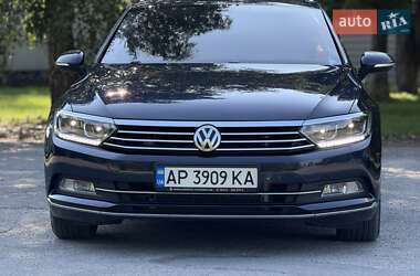 Універсал Volkswagen Passat 2017 в Звягелі