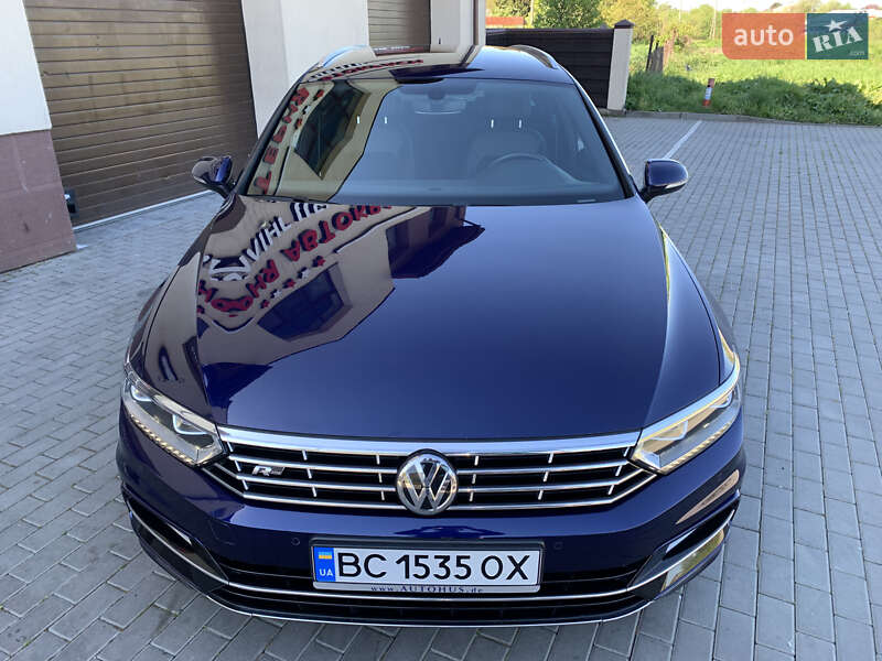 Універсал Volkswagen Passat 2017 в Львові