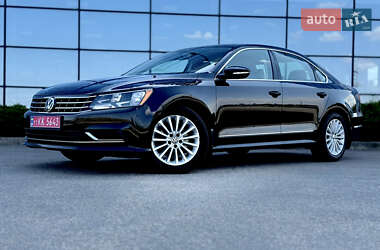 Седан Volkswagen Passat 2017 в Днепре