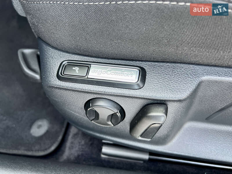 Универсал Volkswagen Passat 2018 в Дрогобыче