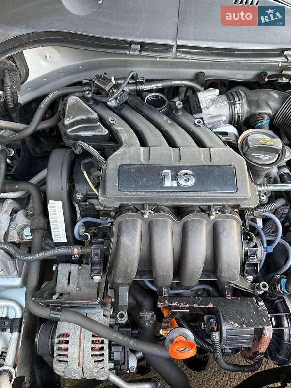 Універсал Volkswagen Passat 2006 в Гайвороні