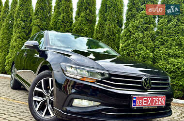 Седан Volkswagen Passat 2020 в Трускавці