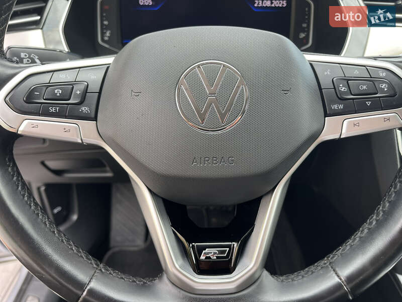 Универсал Volkswagen Passat 2021 в Житомире