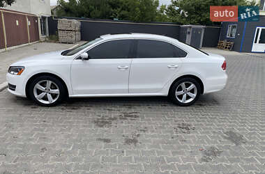 Седан Volkswagen Passat 2012 в Одесі