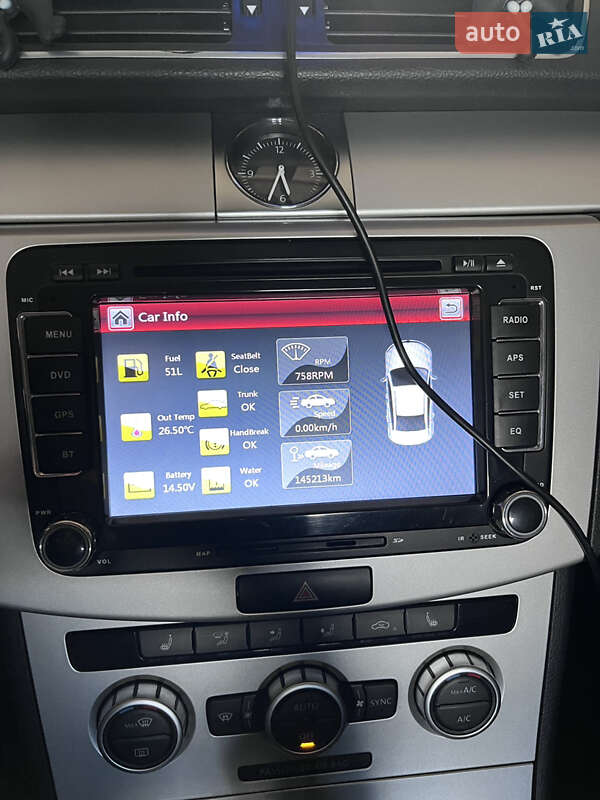 Седан Volkswagen Passat 2012 в Одесі