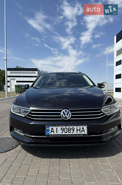 Універсал Volkswagen Passat 2015 в Миколаєві