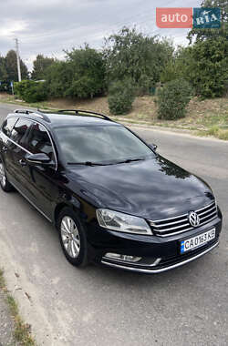 Універсал Volkswagen Passat 2012 в Черкасах