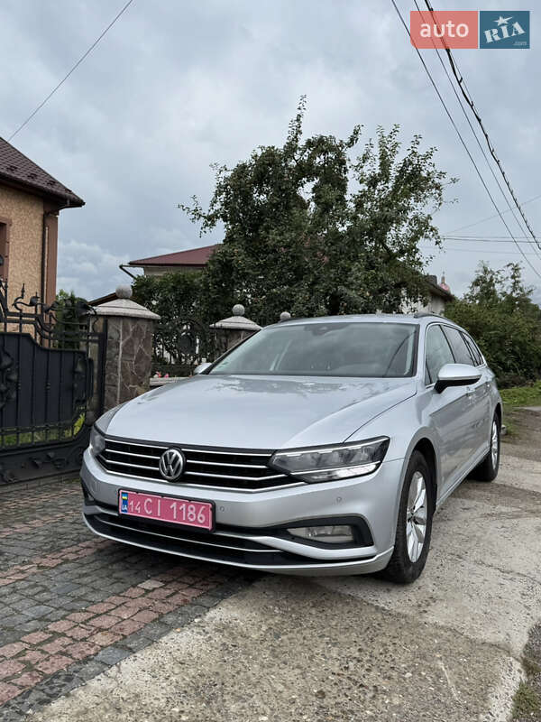 Универсал Volkswagen Passat 2020 в Ивано-Франковске