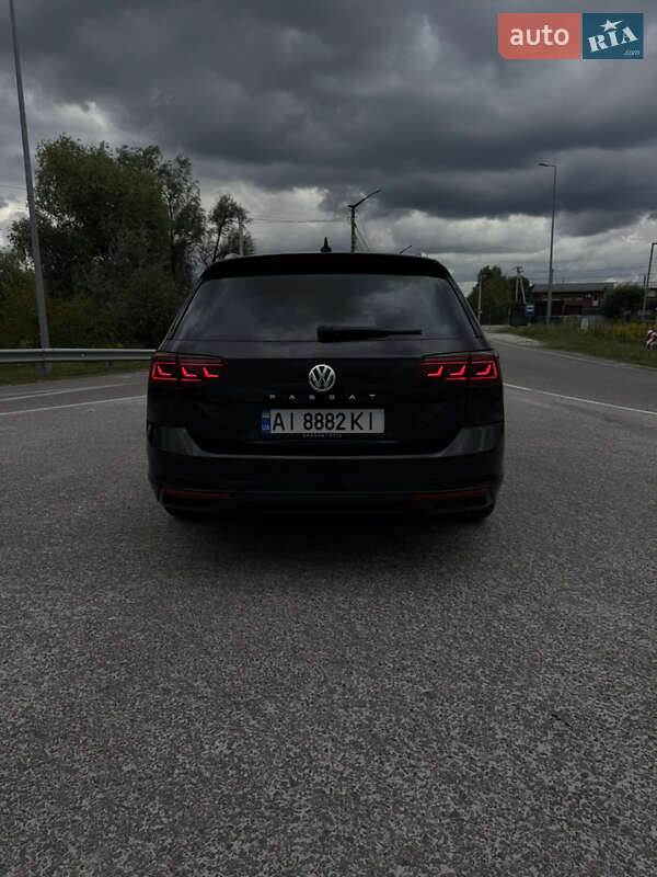 Универсал Volkswagen Passat 2020 в Киеве