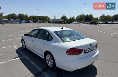 Седан Volkswagen Passat 2013 в 