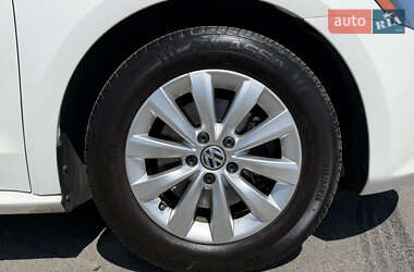 Седан Volkswagen Passat 2013 в 