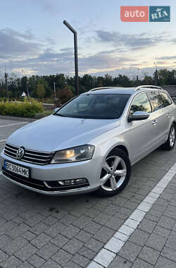 Універсал Volkswagen Passat 2011 в Львові